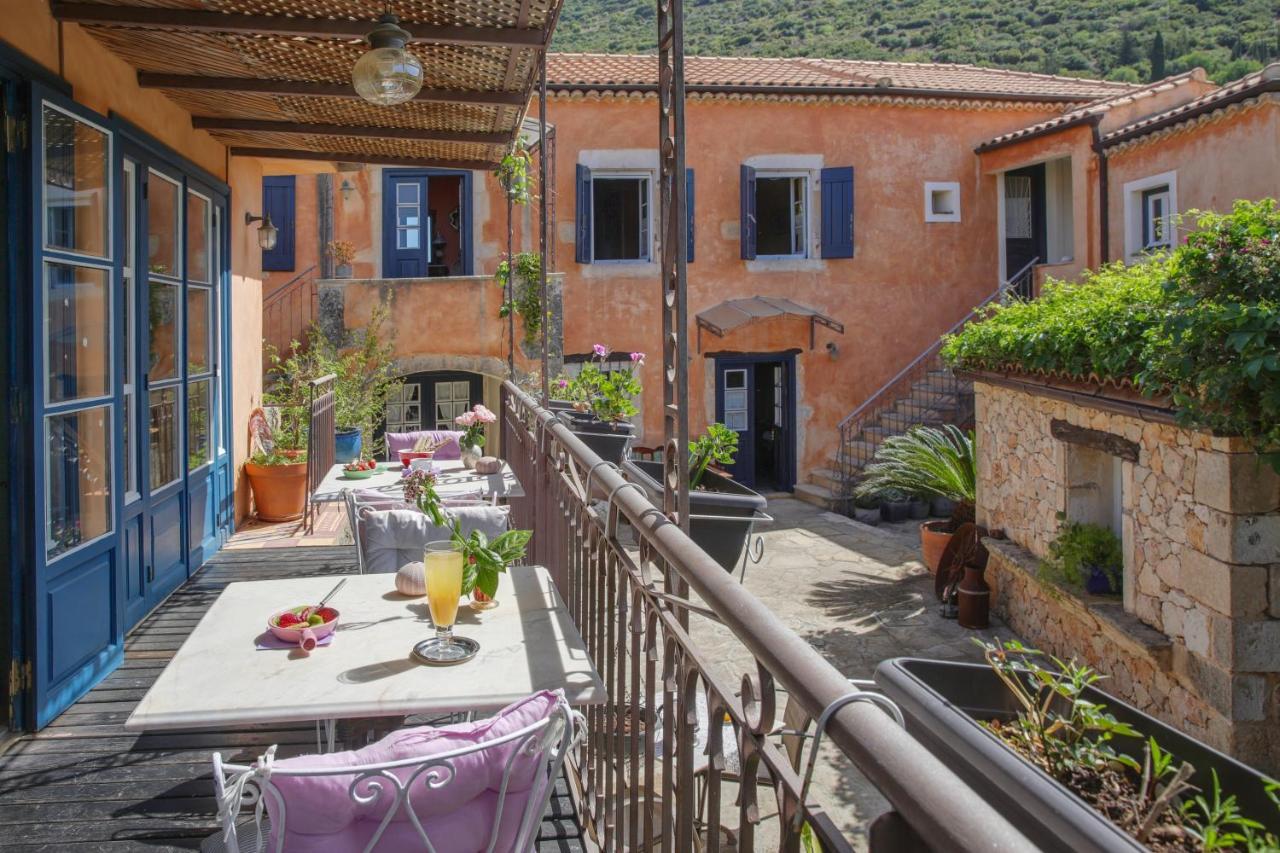 Museum Hotel George Molfetas Argostoli  Bagian luar foto