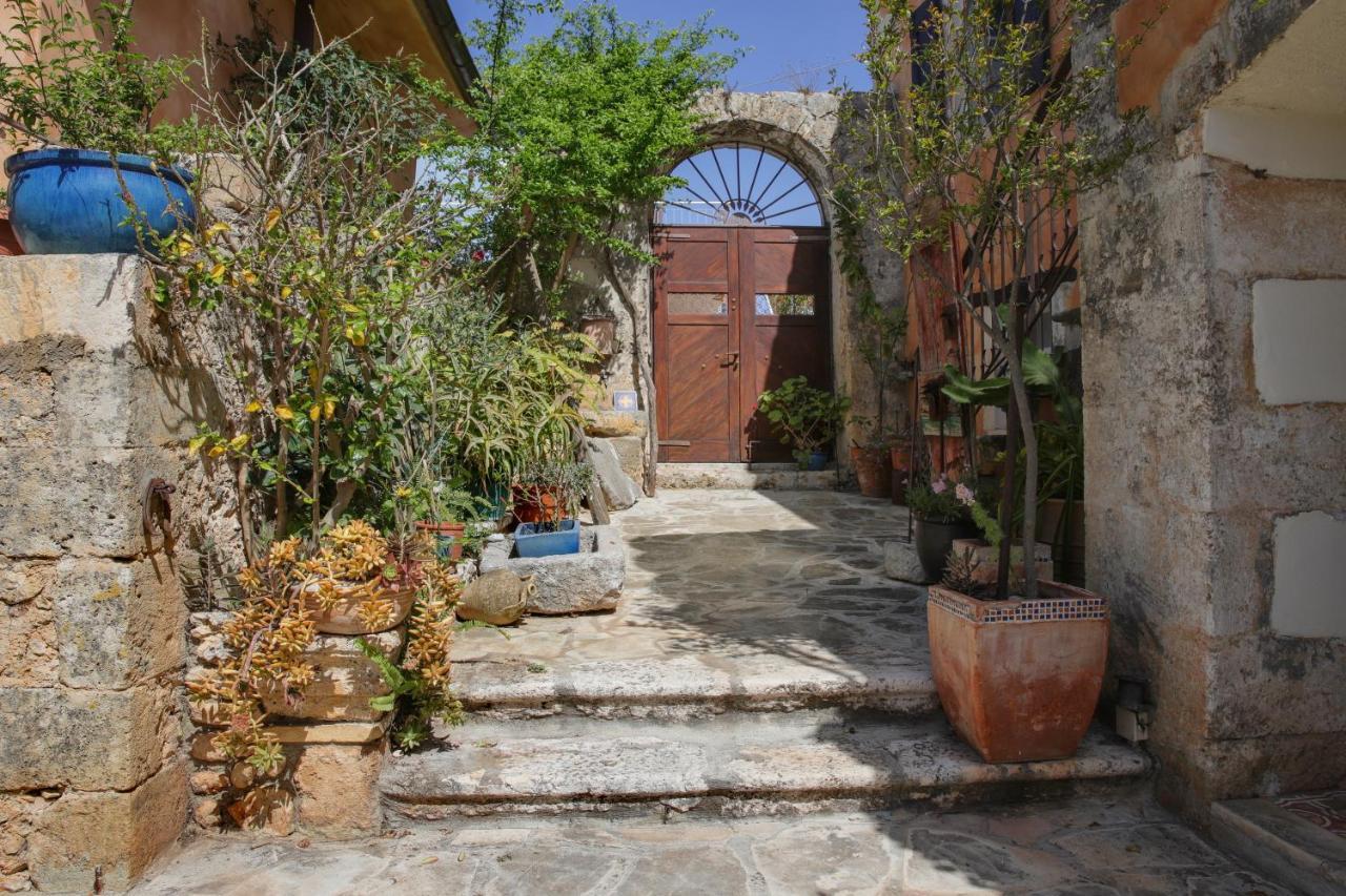 Museum Hotel George Molfetas Argostoli  Bagian luar foto