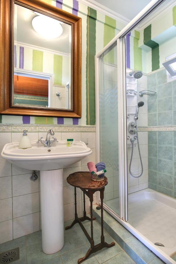 Museum Hotel George Molfetas Argostoli  Bagian luar foto