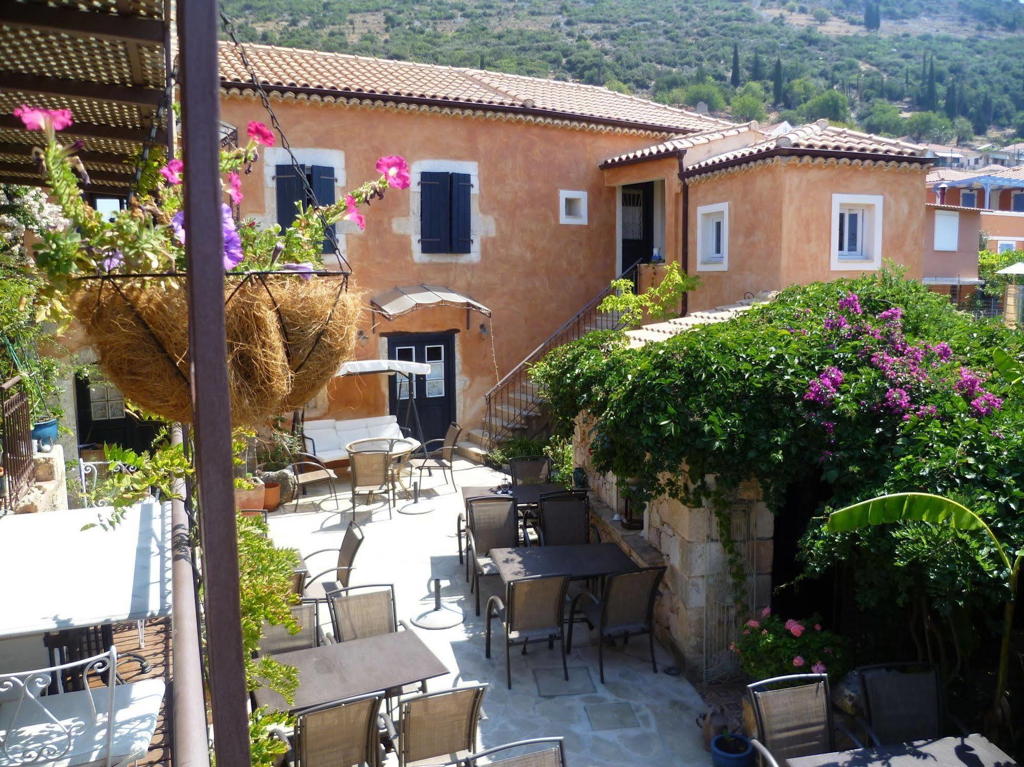 Museum Hotel George Molfetas Argostoli  Bagian luar foto