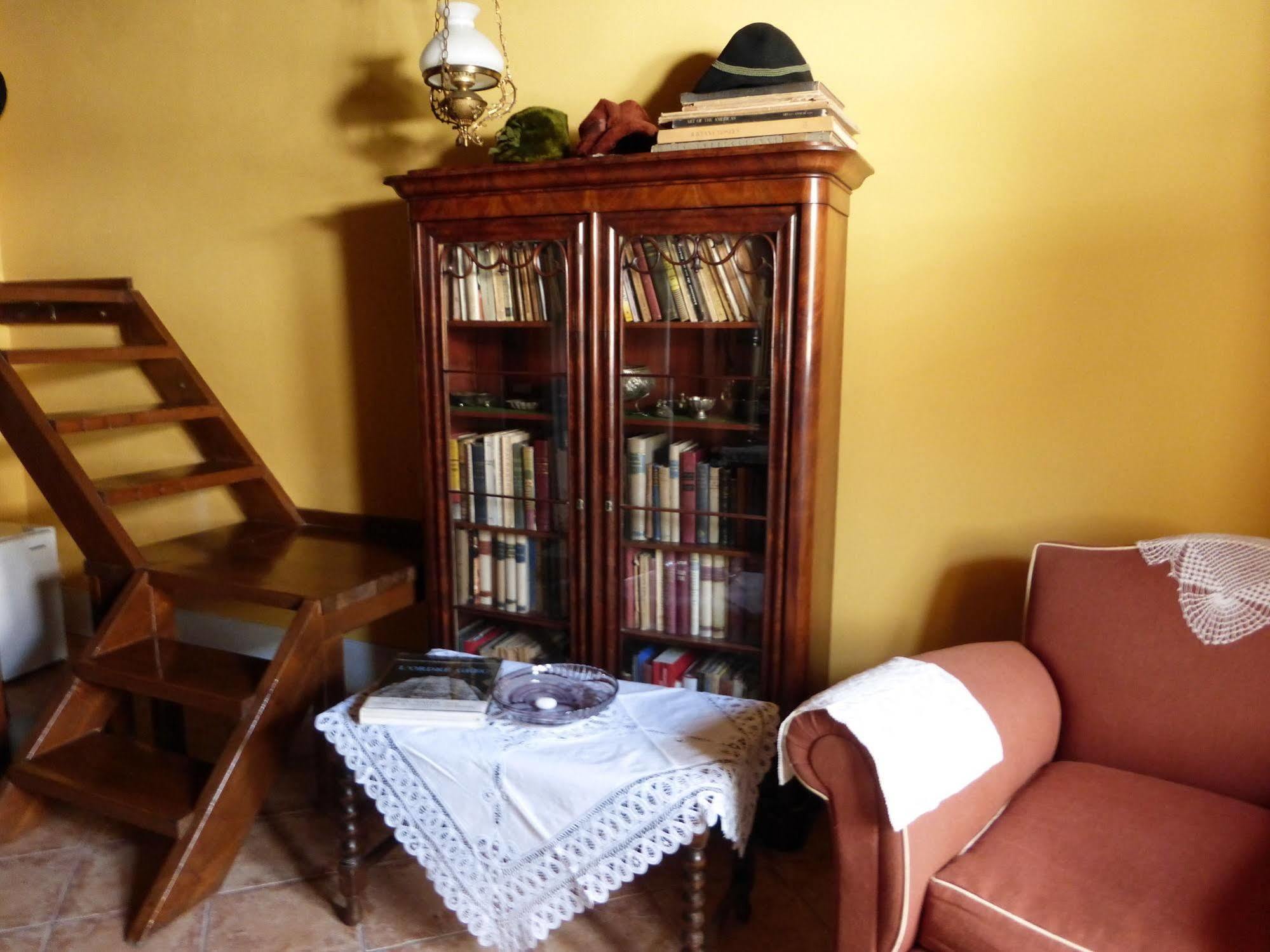 Museum Hotel George Molfetas Argostoli  Bagian luar foto